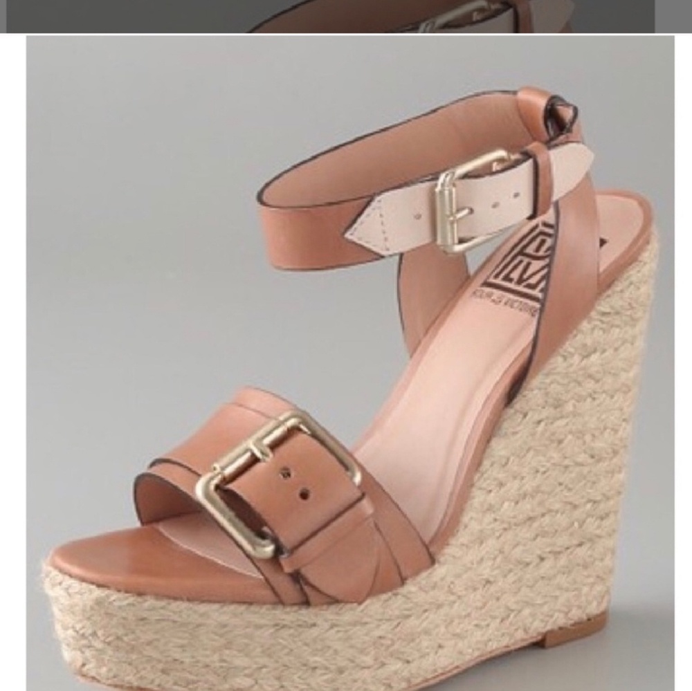 Pour La Victoire wedges